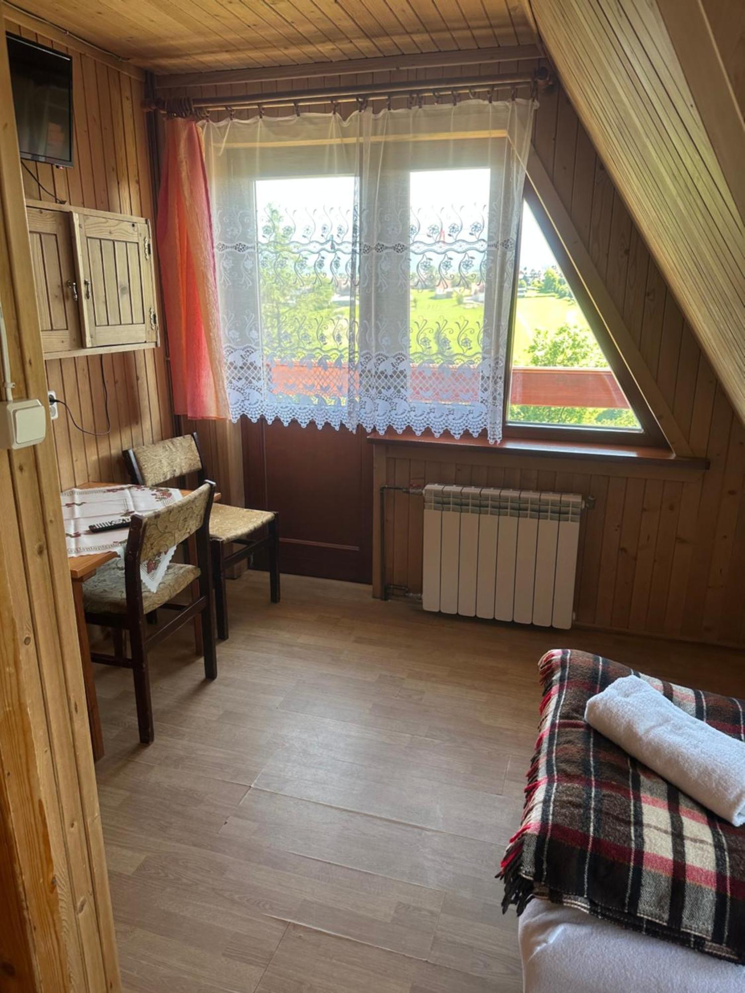 Pokoje Goscinne U Zofii Bukowina Tatrzanska Bagian luar foto