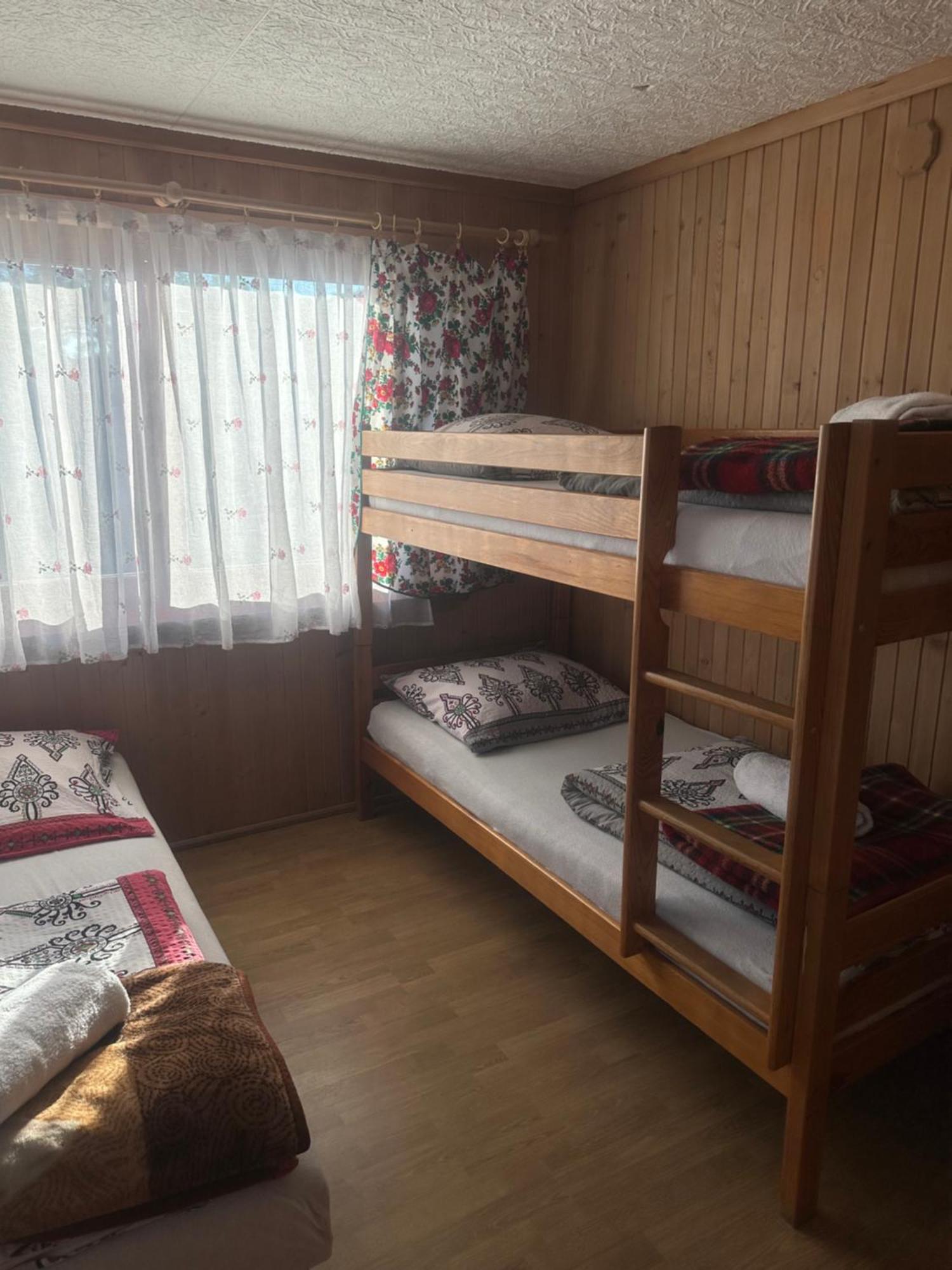 Pokoje Goscinne U Zofii Bukowina Tatrzanska Bagian luar foto