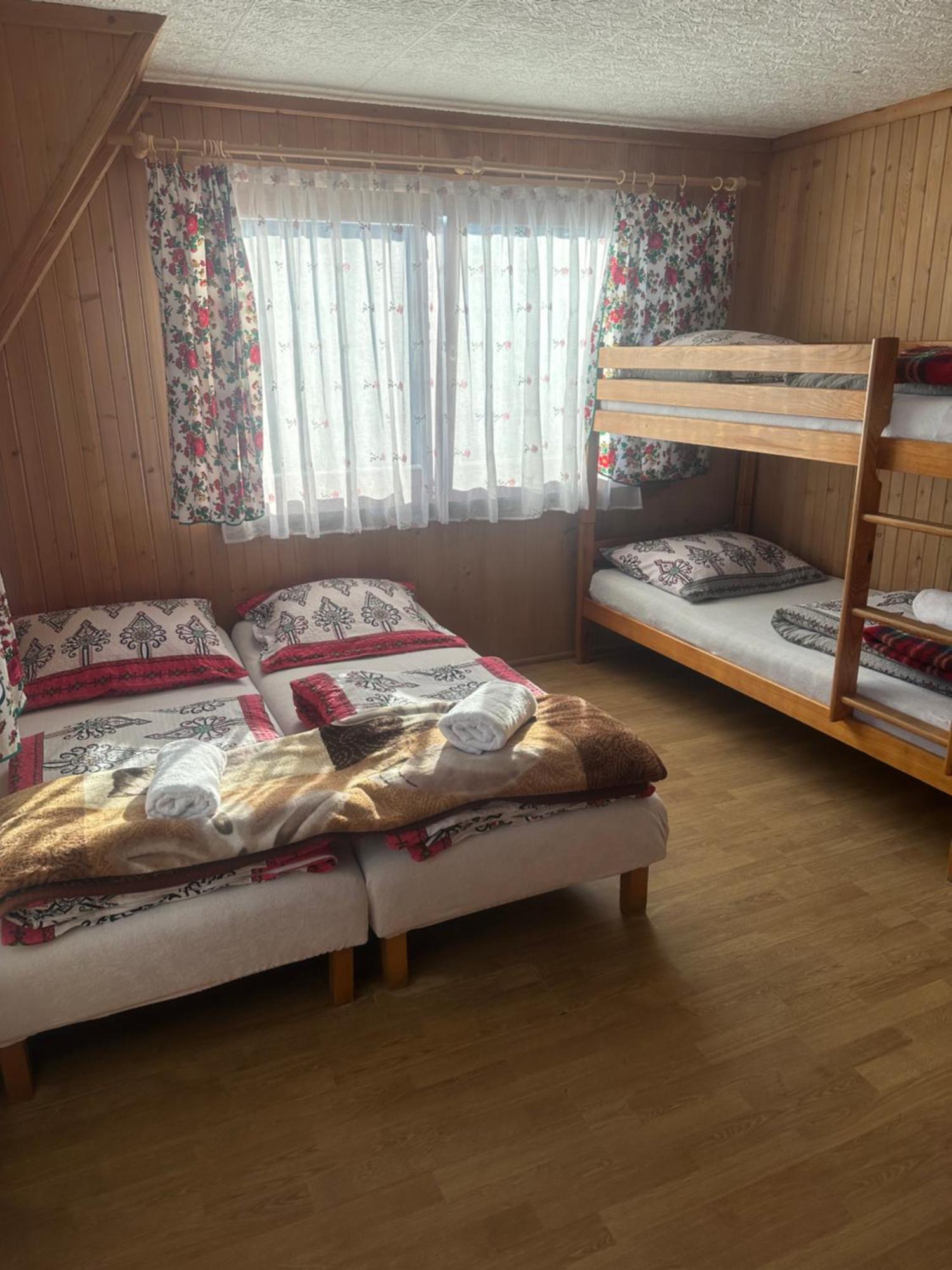 Pokoje Goscinne U Zofii Bukowina Tatrzanska Bagian luar foto